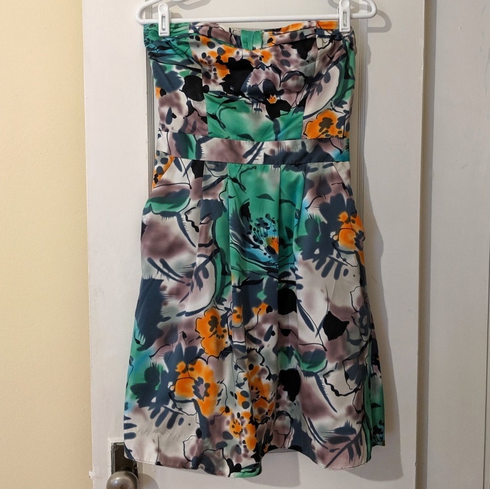 Strapless A-line Dress with Pockets